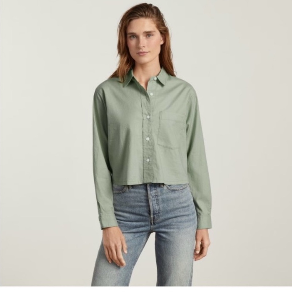 Everlane Womens Extra Small The Way-short Shirt Light Green Long Sleeve Boxy